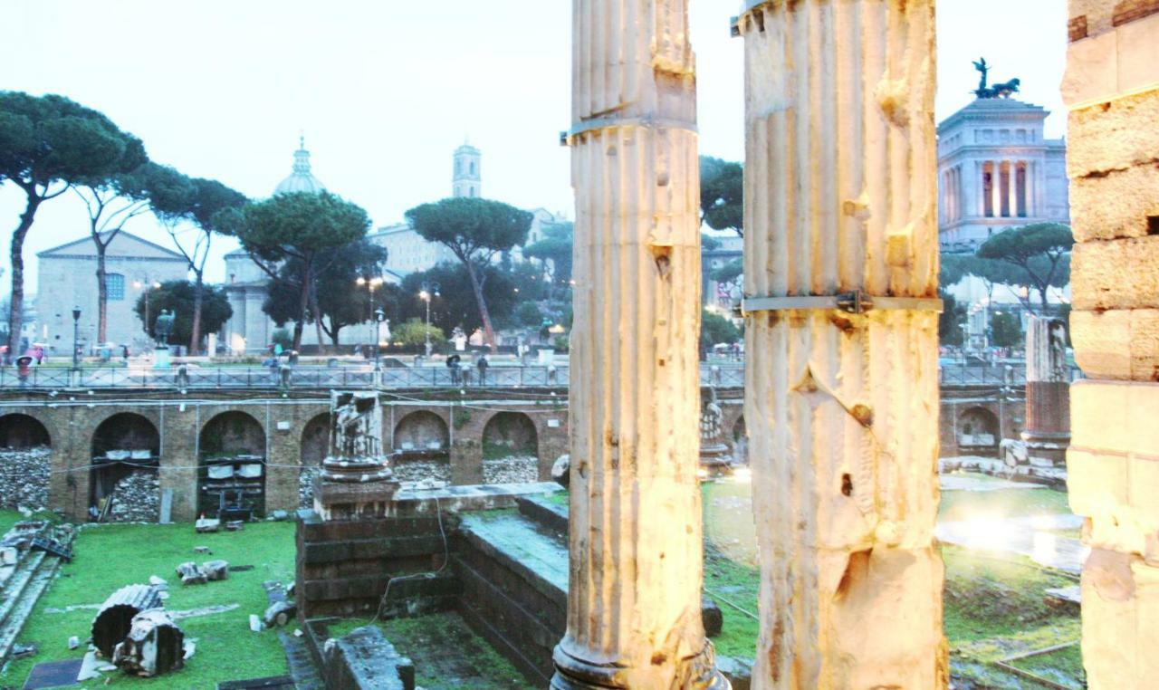 Roma Center Fori Imperiali Raffy'S Charming Suite מראה חיצוני תמונה